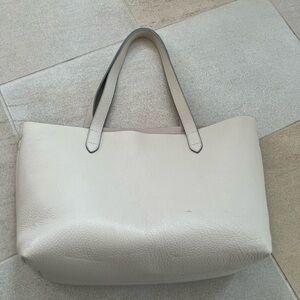 Cuyana Small Structured Leather Tote in Beige, 13”